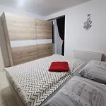 Apartament Violeta *