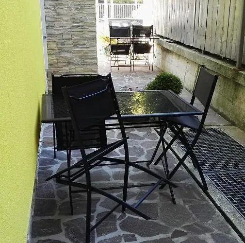 Violeta Apartament
