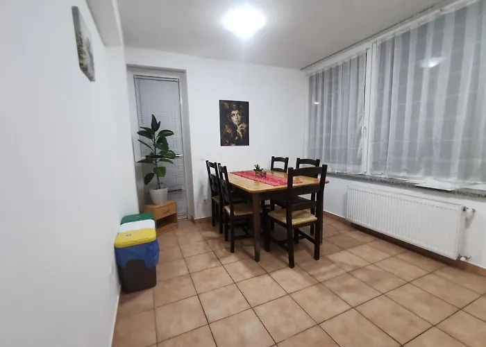 Apartament Violeta *