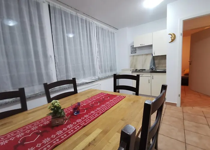 Violeta Apartament *